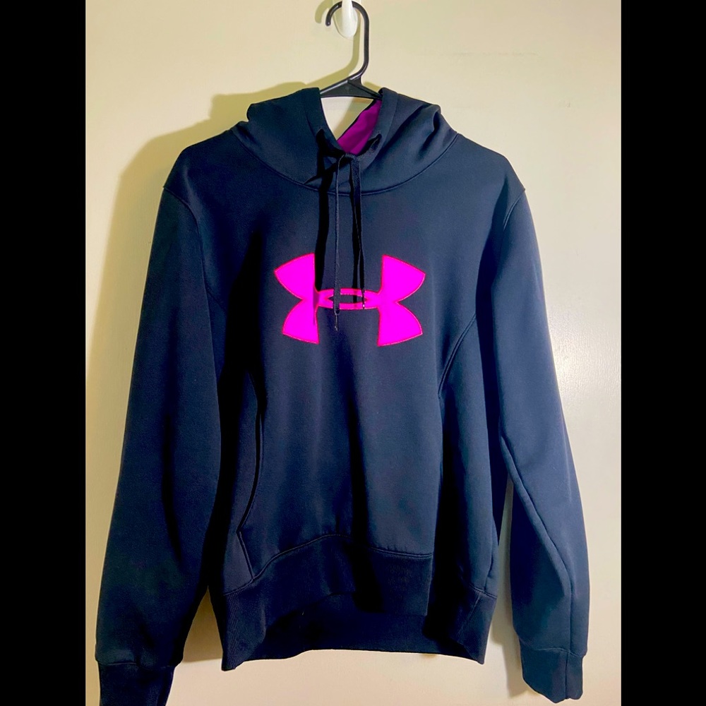 EUC UNDER AMOUR HOODIE SIZE LARGE
